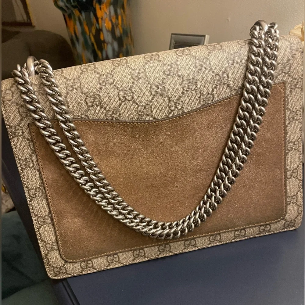 Gucci Dionysus Large Shoulder Bag - Picture 2 of 3